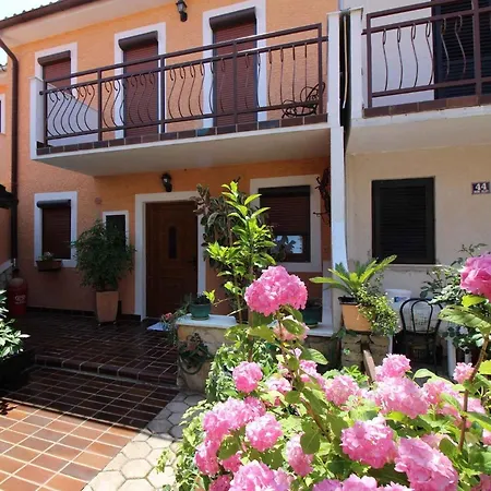 In Porec/istrien 35375 Пореч